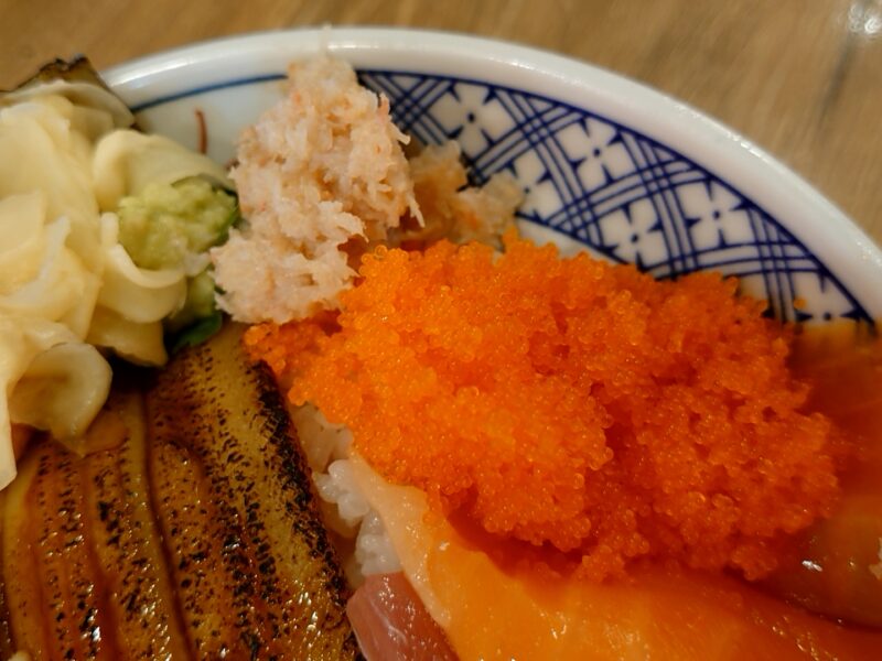 『海鮮こぼれ丼』