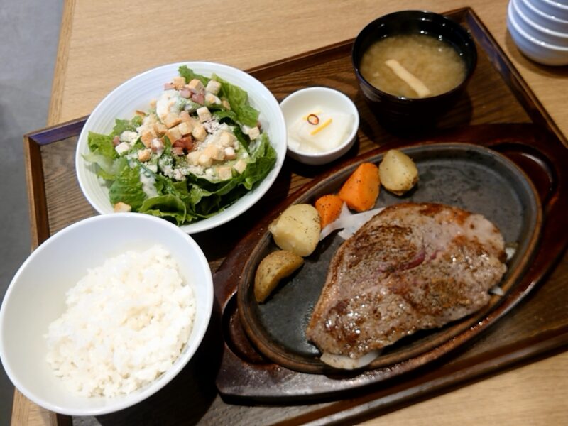 『アンガスサーロインステーキ（150g）定食』