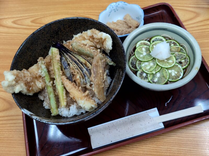 『夏季限定 穴子天丼』