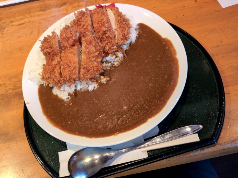 『チキンカツカレー』