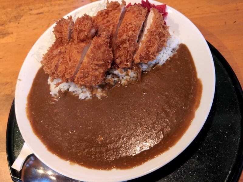 『チキンカツカレー』