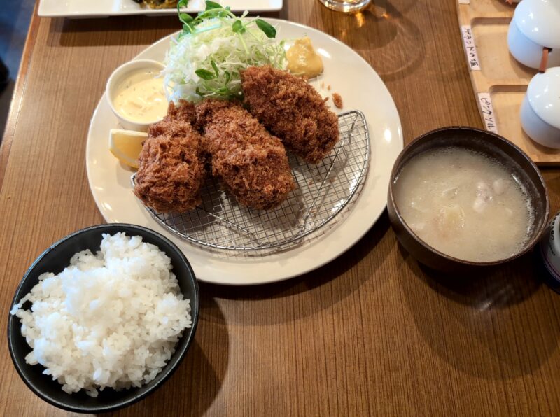 『三陸大船渡赤﨑産 カキフライ定食』