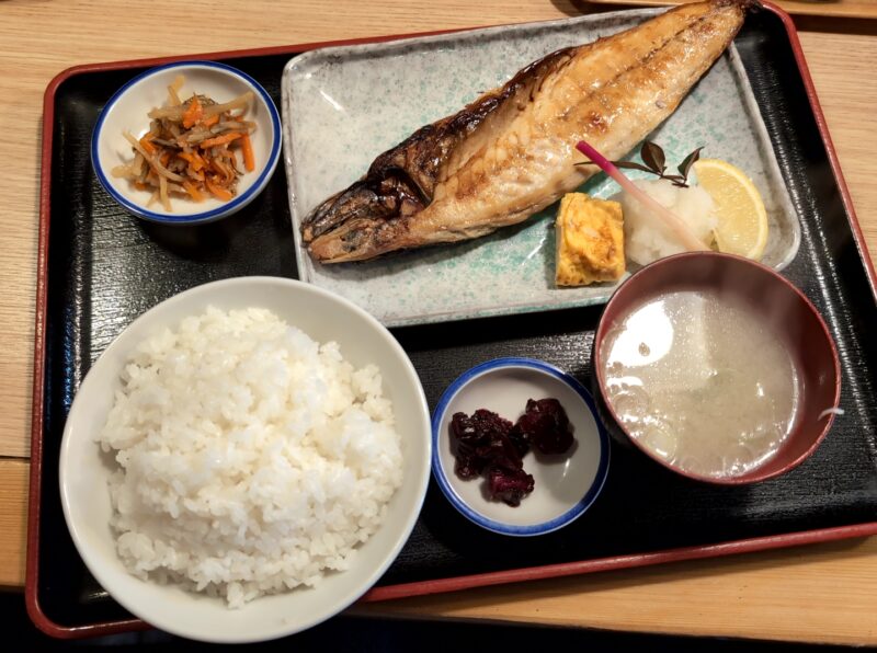 『サバ焼き定食』